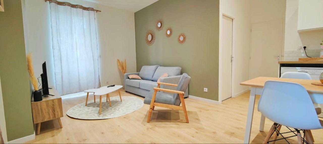 Appartements A Theme كليرمونت-فيراند المظهر الخارجي الصورة