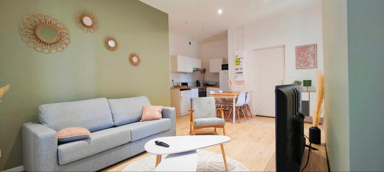 Appartements A Theme كليرمونت-فيراند المظهر الخارجي الصورة