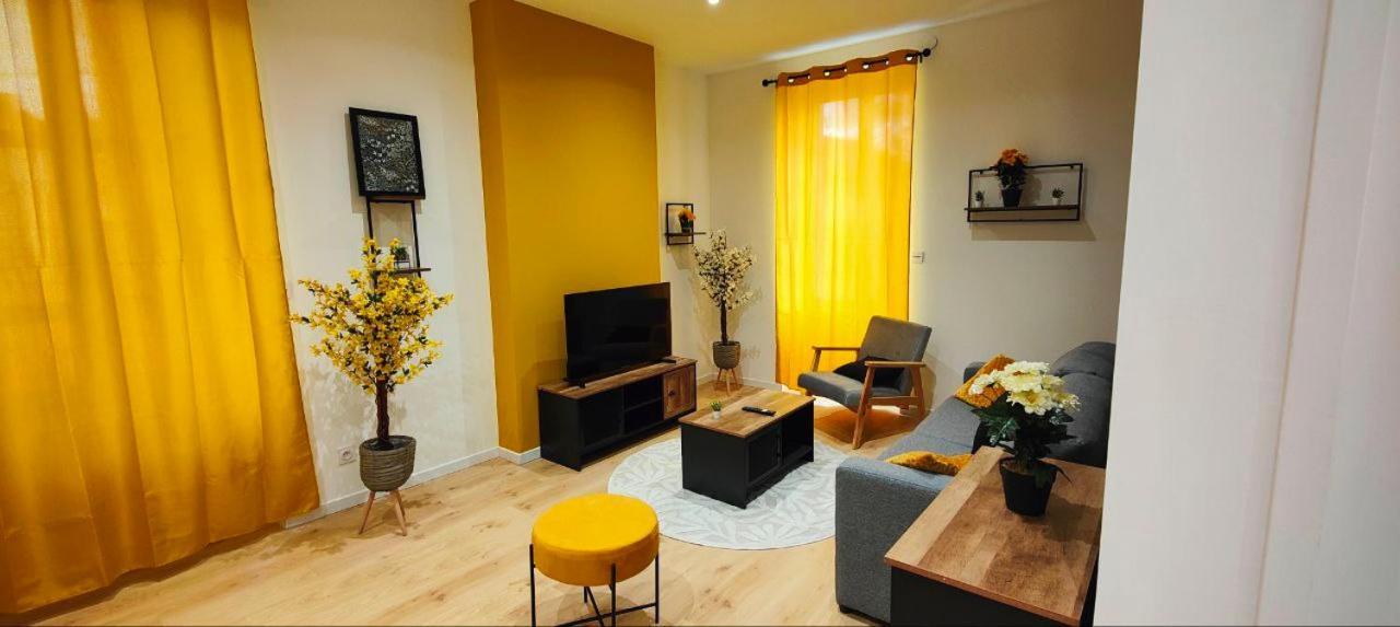 Appartements A Theme كليرمونت-فيراند المظهر الخارجي الصورة